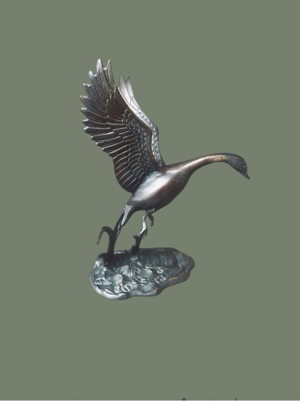 Vintage Bronze Flying Goose Sculpture Mid Century‎ Bird Figurine Bookcase Decor